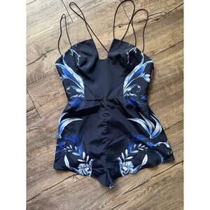 Keepsake the Label Romper size Medium Blue and White